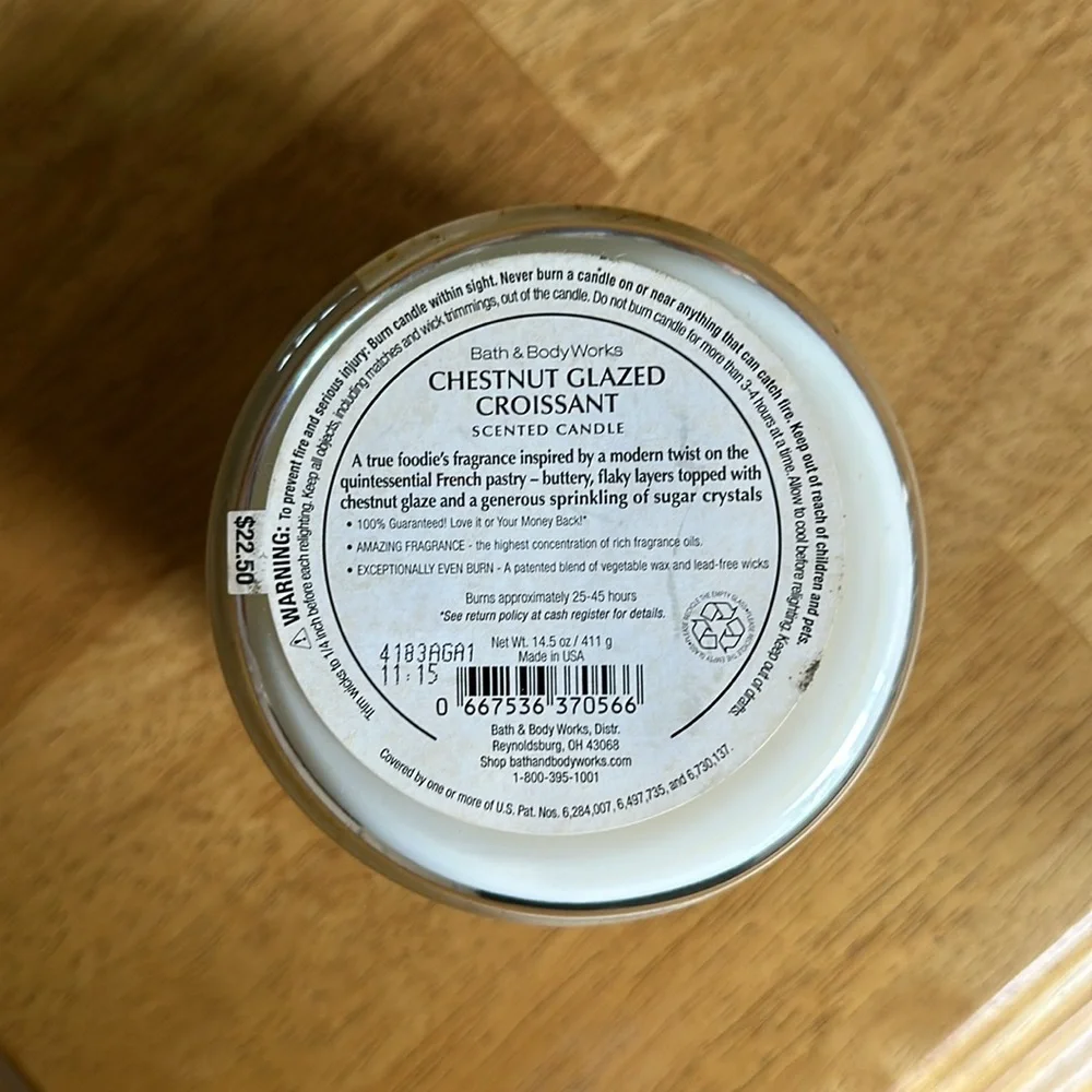 Bath & Bodyworks Chestnut Glazed Croissant 3 wick candle Rare - Picture 4 of 4